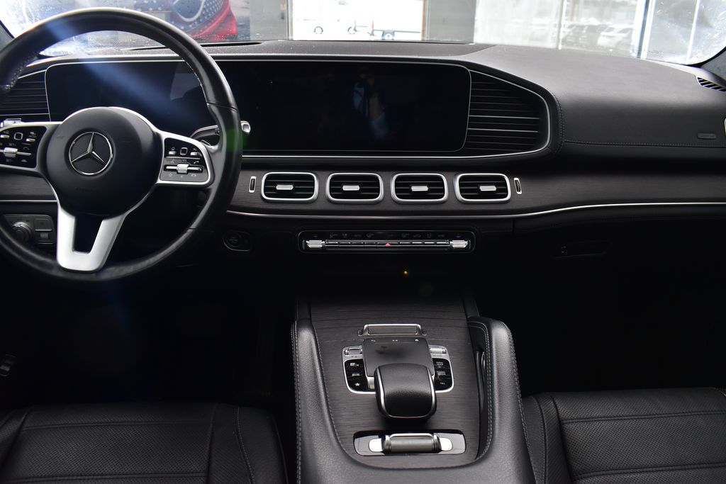 Thumbnail: 2020 Mercedes-Benz GLS - 27