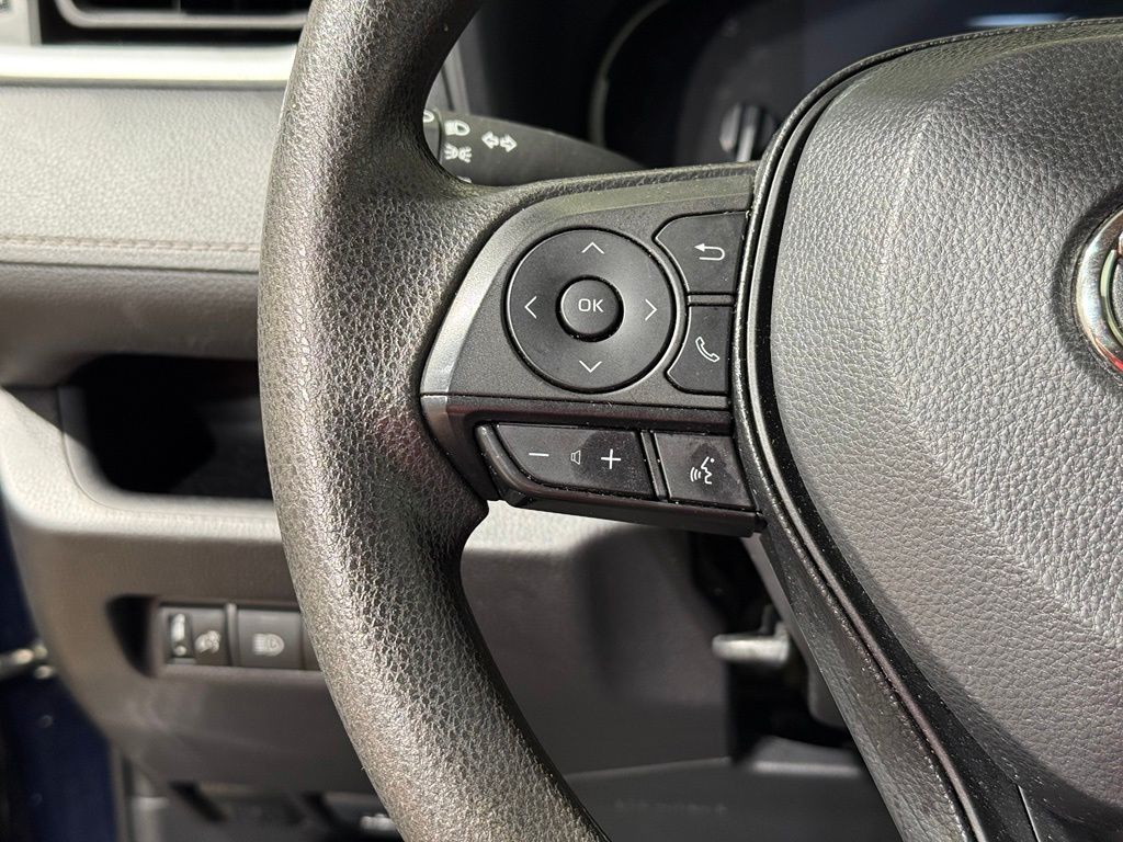 Thumbnail: 2025 Toyota RAV4 - 23