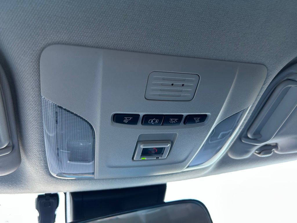 Thumbnail: 2021 Toyota Corolla - 27