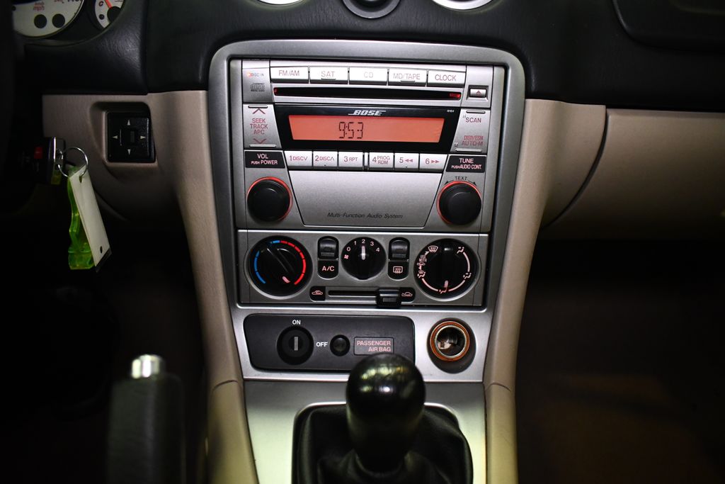 Thumbnail: 2005 Mazda MX-5 Miata - 20