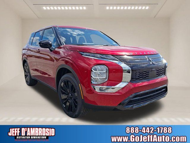 Red Diamond 2026 Mitsubishi Outlander SUV / Crossover Front-Wheel Drive Continuously Variable Transmission
