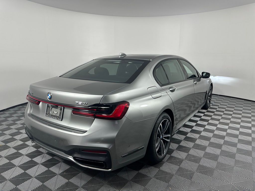 Thumbnail: 2022 BMW 7 Series - 5