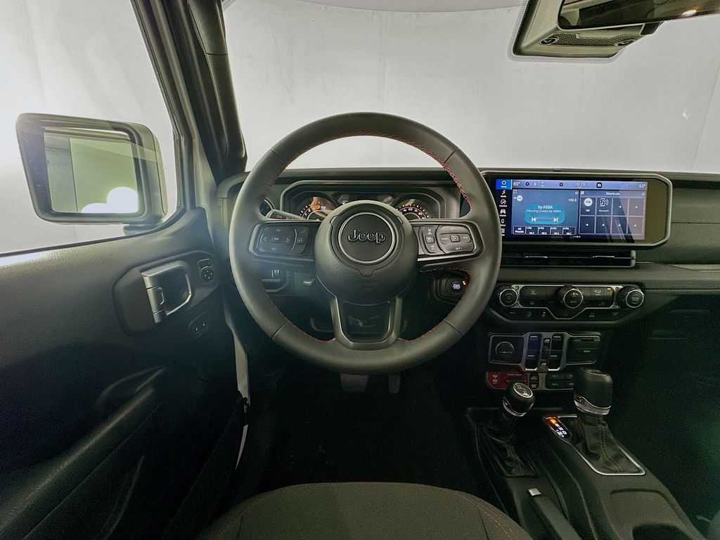 Thumbnail: 2024 Jeep Wrangler - 21