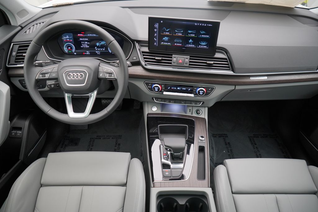 2024 Audi Q5  11