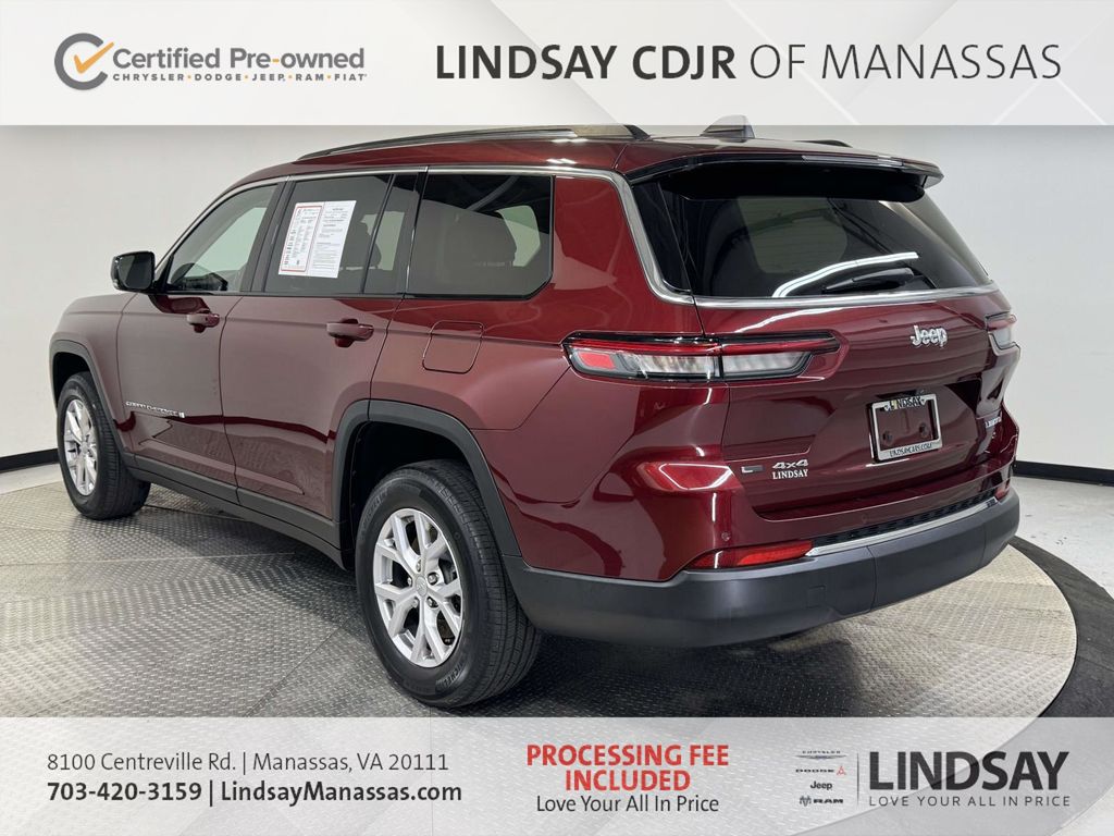 View vehicle photo 5