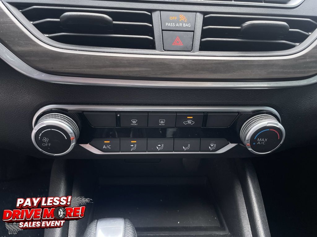 Used 2025 Nissan Altima Sedan
