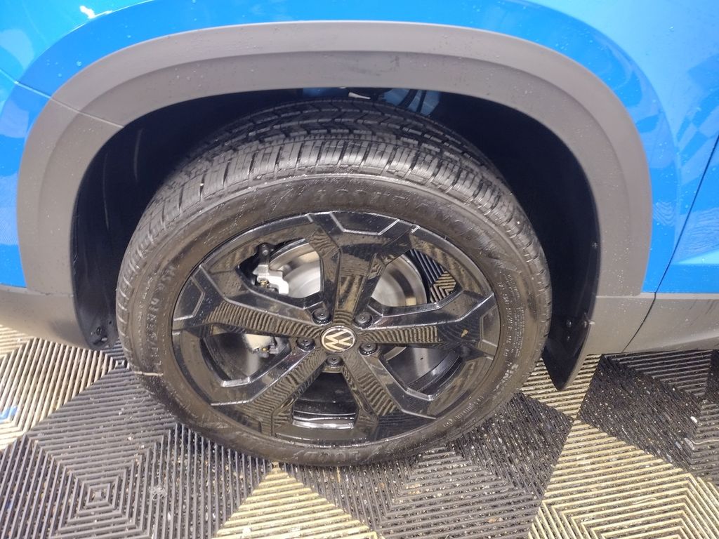 2025 Volkswagen Taos 1.5T SEL