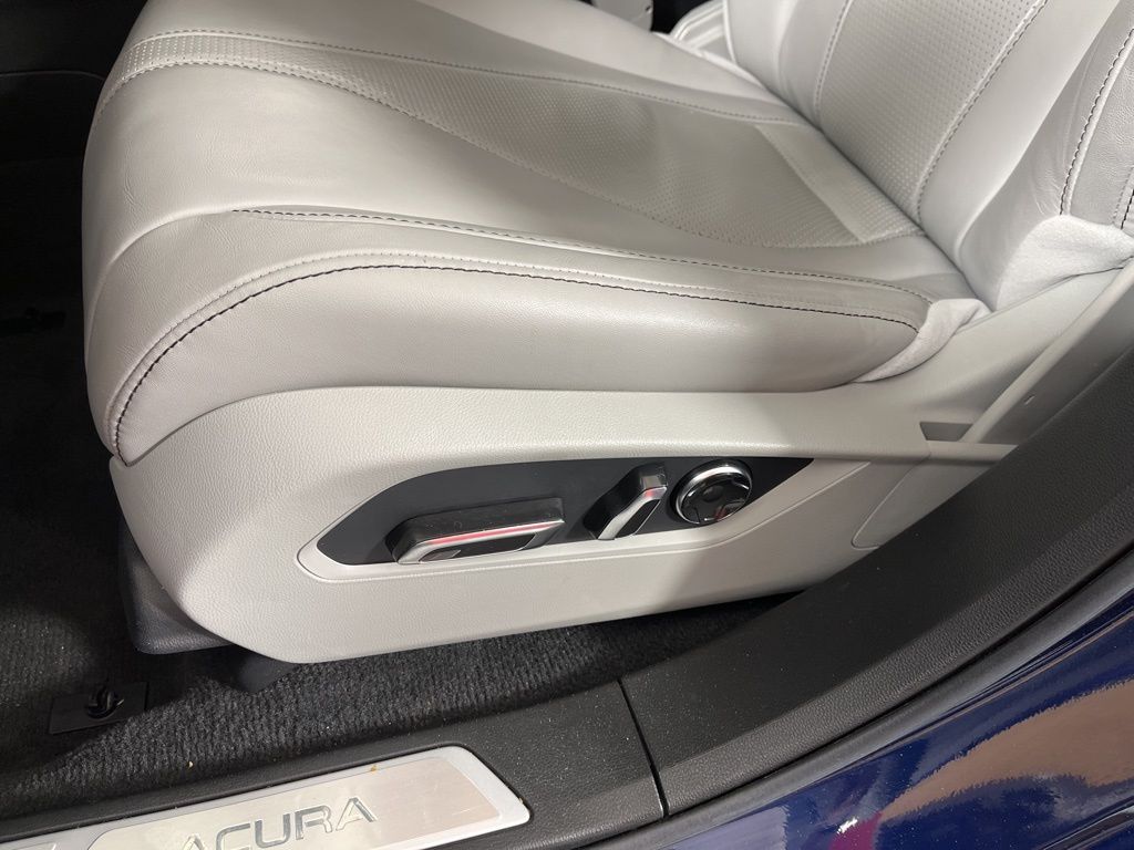 Thumbnail: 2023 Acura RDX - 24