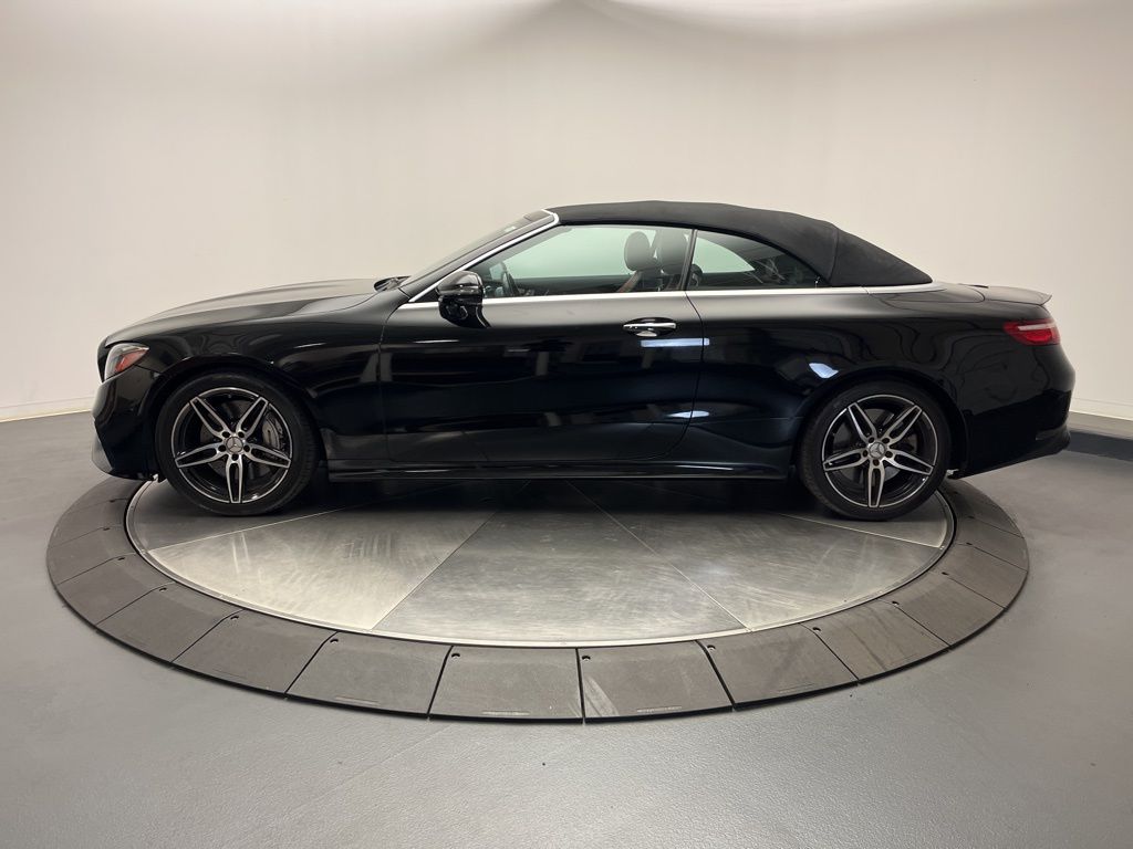 Thumbnail: 2019 Mercedes-Benz E-Class - 4