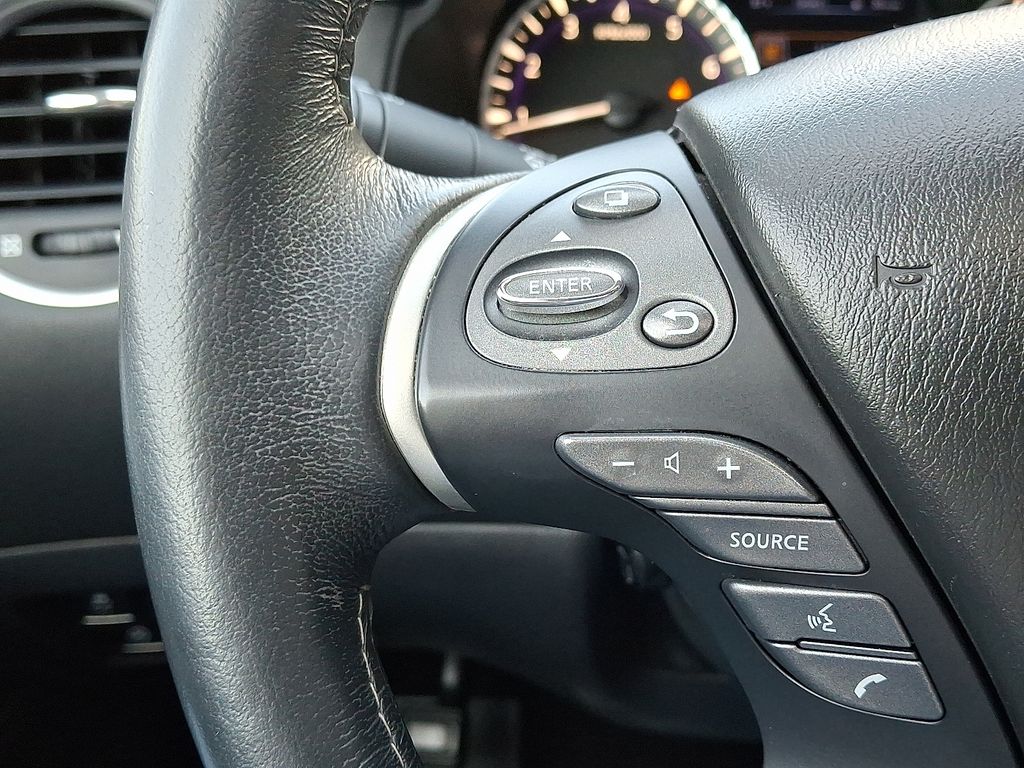 Thumbnail: 2017 INFINITI QX60 - 21