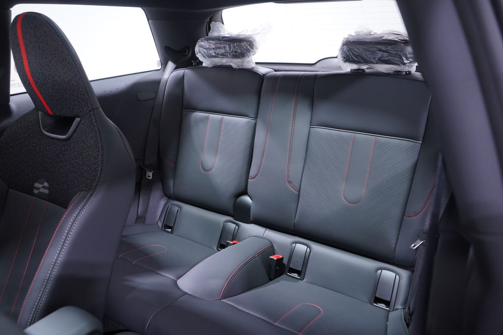 Thumbnail: 2026 MINI Cooper - 9