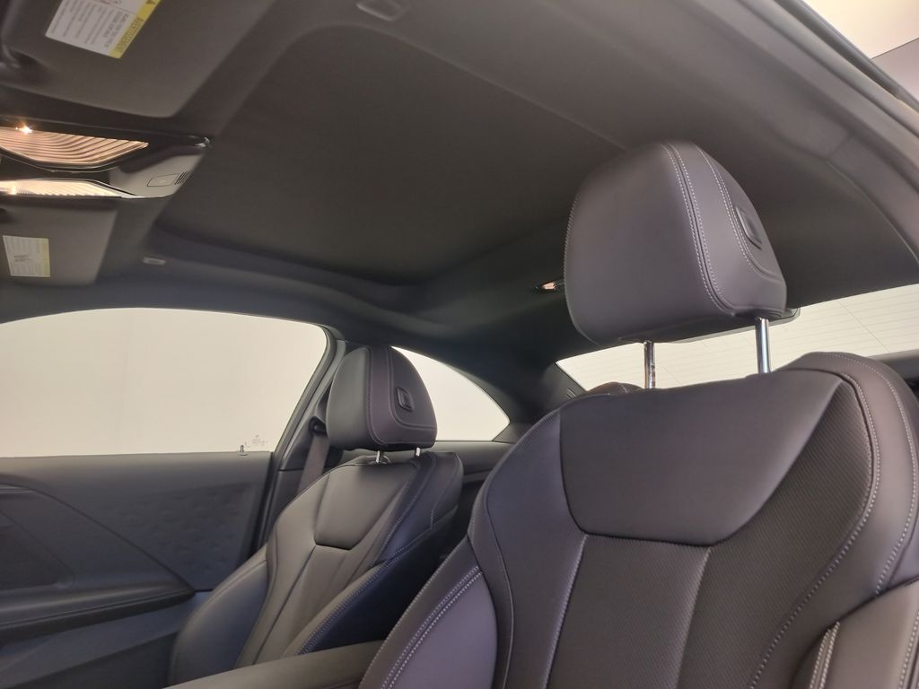 Thumbnail: 2025 BMW 2 Series - 10