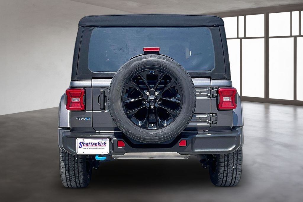 Used 2023 Jeep Wrangler SUV