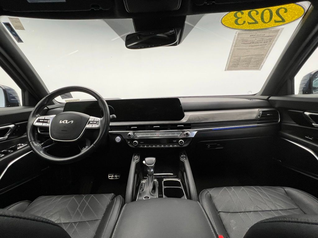 Thumbnail: 2023 Kia Telluride - 12