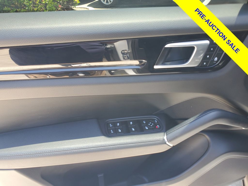 Used 2023 Porsche Cayenne SUV