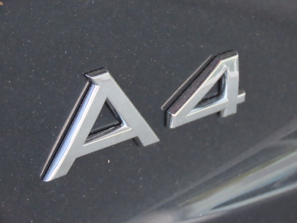 Thumbnail: 2013 Audi A4 - 4