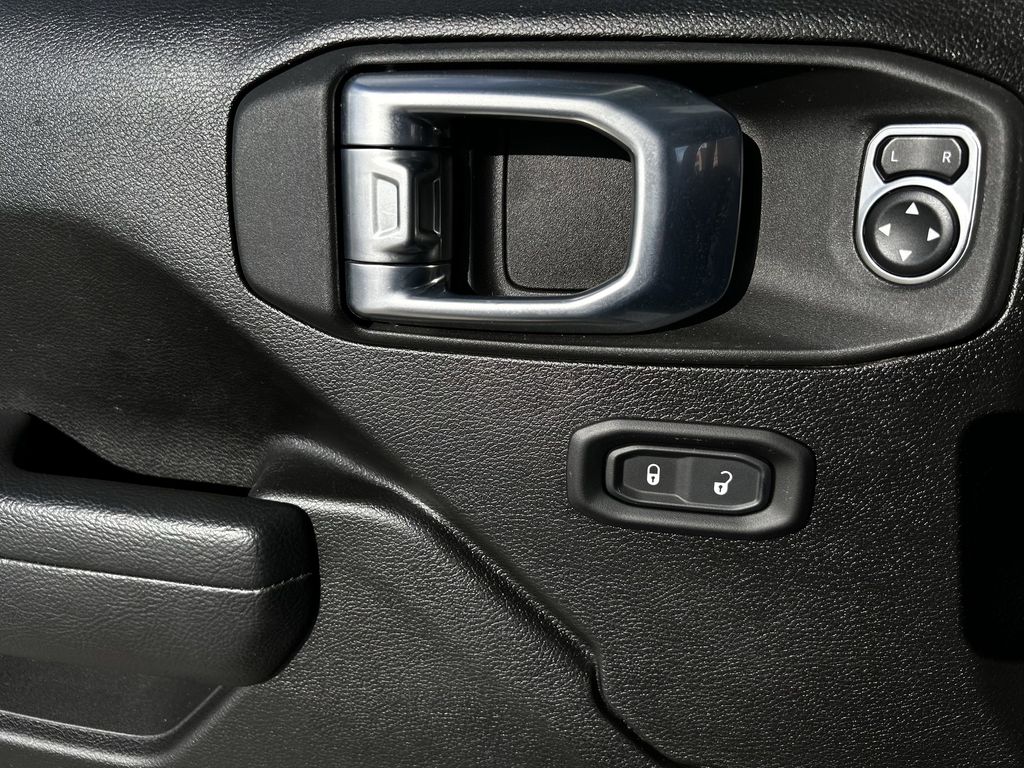 car-gallery-24