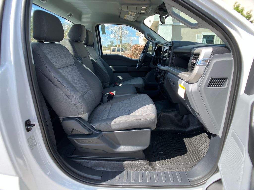 New 2026 White Ford XL image 6
