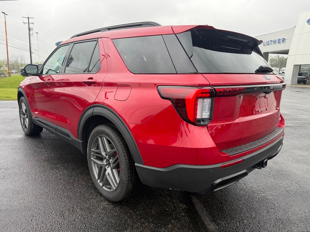 2026 Ford Explorer ST-Line - 2
