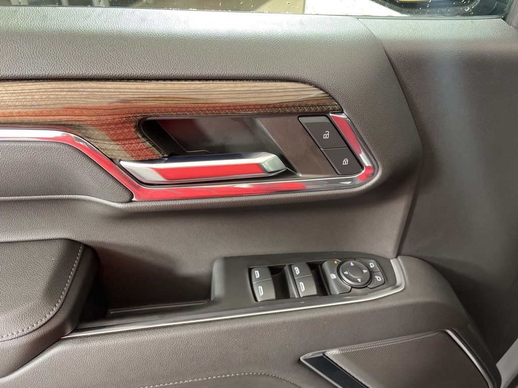 Thumbnail: 2024 Chevrolet Silverado 1500 - 21