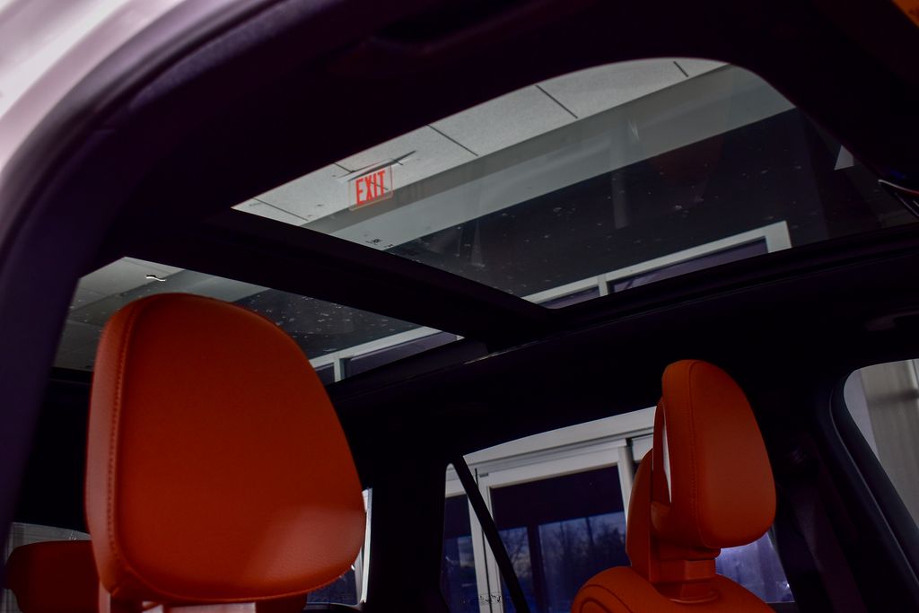 Thumbnail: 2026 Mercedes-Benz GLC - 27