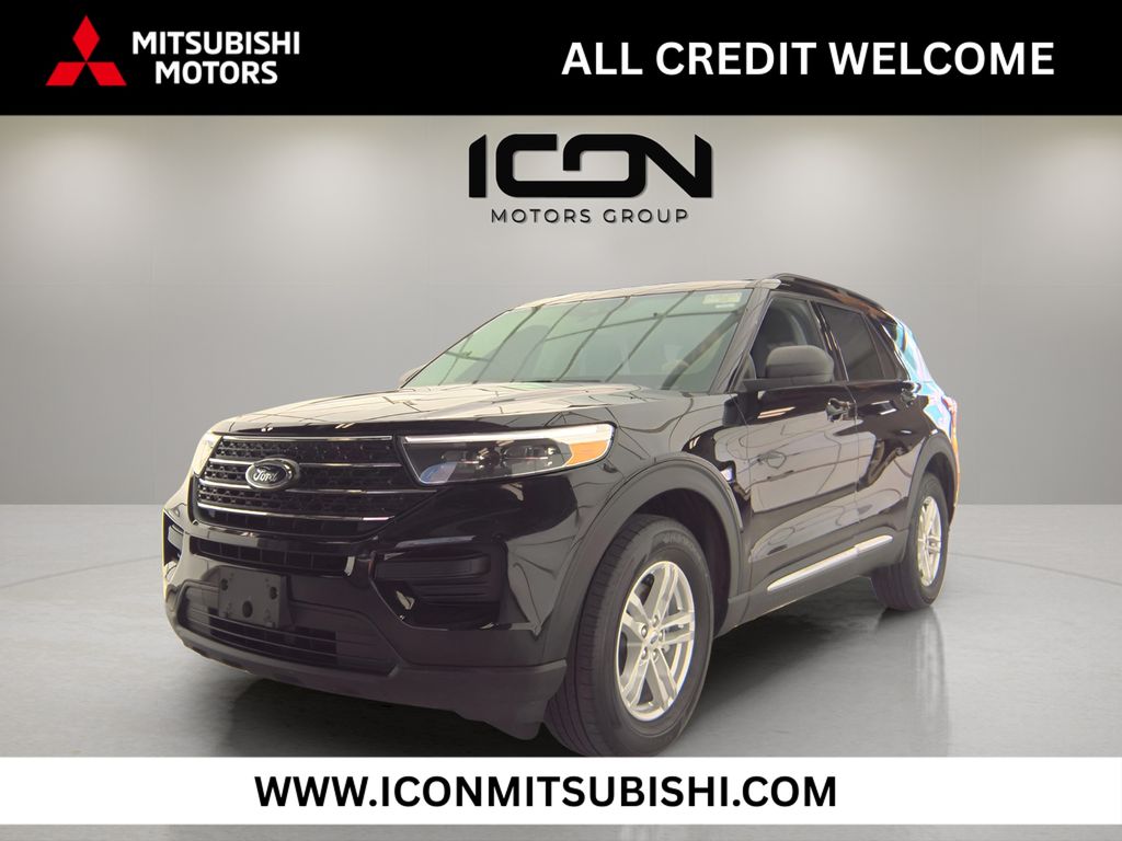 2023 Ford Explorer XLT 4WD's photo