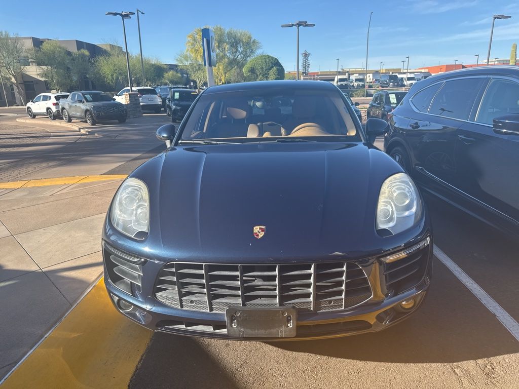 Thumbnail: 2015 Porsche Macan - 2