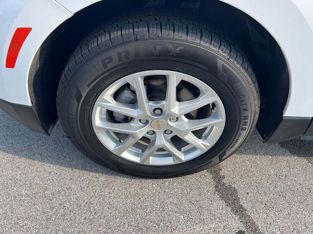 Used 2024 Chevrolet Equinox SUV