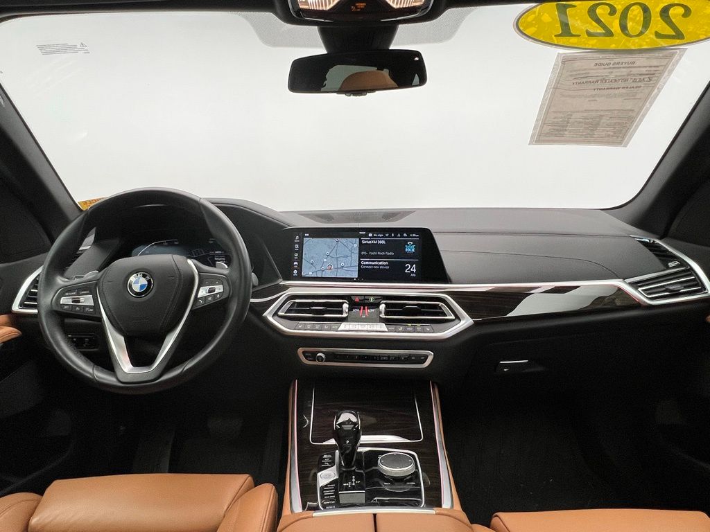 Thumbnail: 2021 BMW X5 - 11