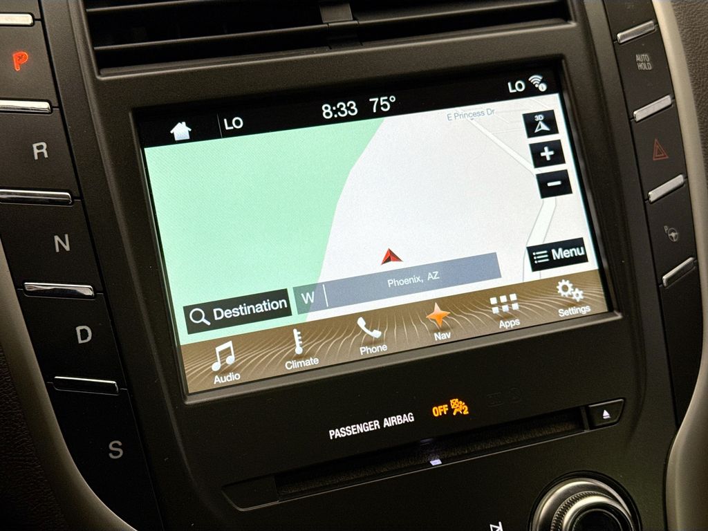 Thumbnail: 2017 Lincoln MKC - 14