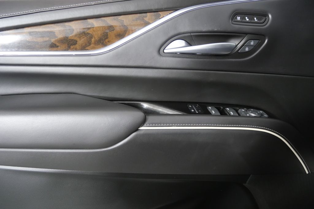 2021 Cadillac Escalade Sport Platinum 8