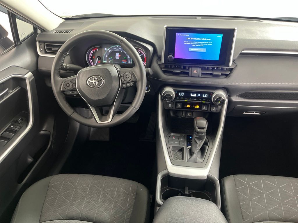 Thumbnail: 2023 Toyota RAV4 - 14