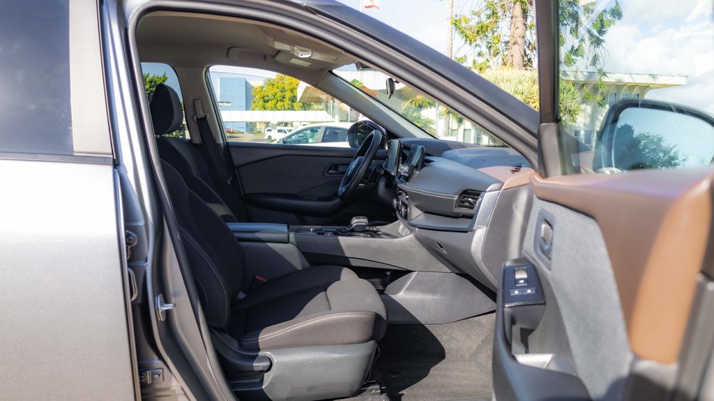 Used 2023 Nissan Rogue S 4D Sport Utility