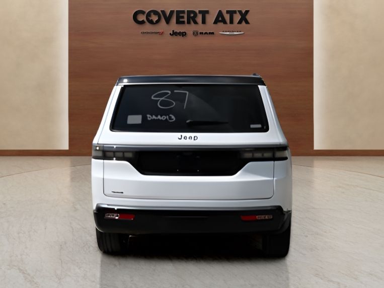 View vehicle photo 4