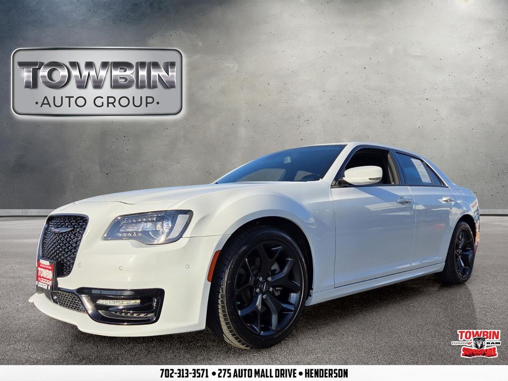 2023 Chrysler 300