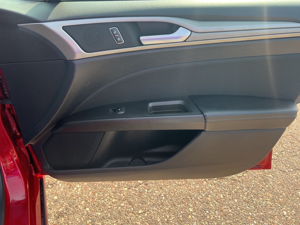 2020 Ford Fusion