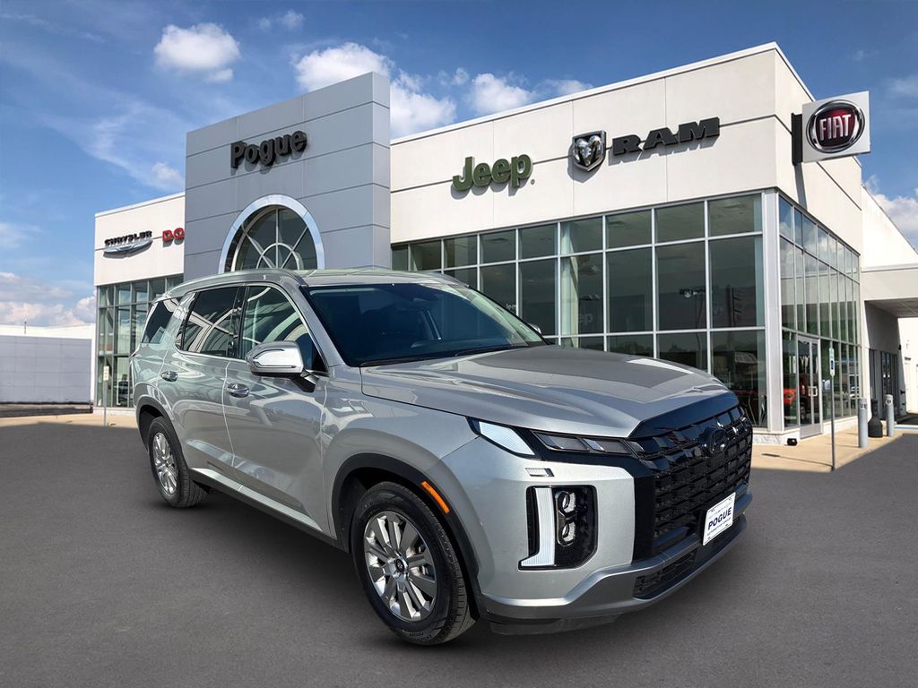 Typhoon Silver 2025 Hyundai Palisade SUV / Crossover All-Wheel Drive 8-Speed Automatic