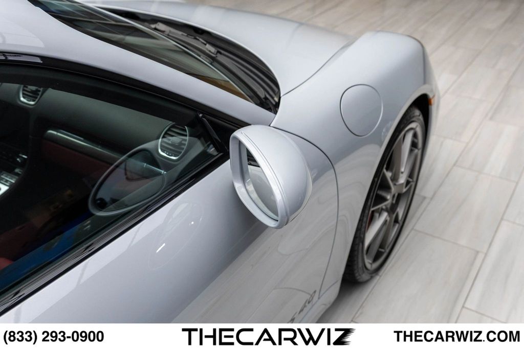 2023 Porsche 718 Cayman