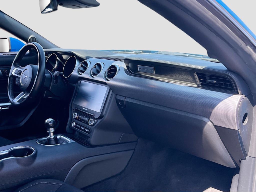 Used 2021 Blue Ford GT image 27