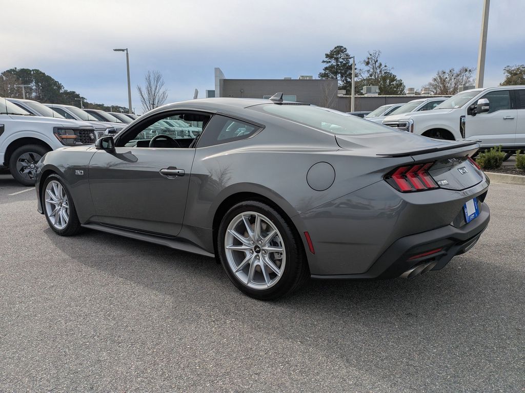 2026 Ford Mustang GT Premium Fastback
