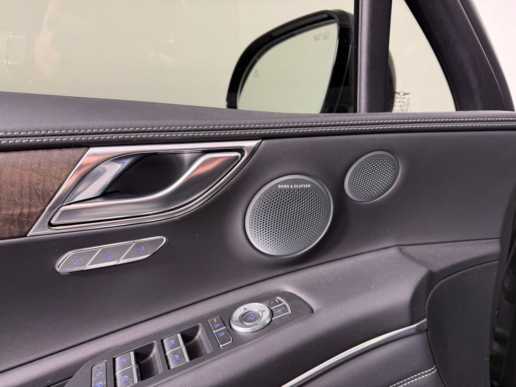 2025 Genesis GV80 3.5T 17