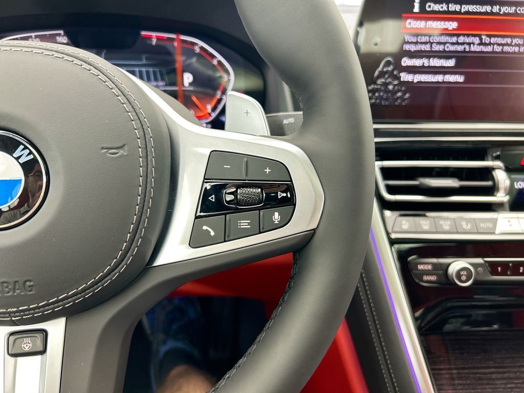 Thumbnail: 2026 BMW 8 Series - 12