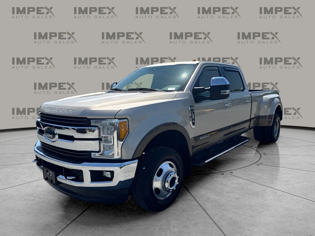 2017 Ford F-350 King Ranch 4x4 Crew Cab 8' Box DRW's photo
