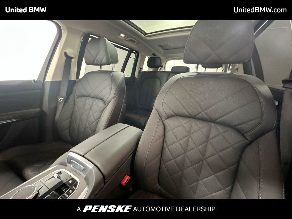 2024 BMW X7 xDrive40i 13