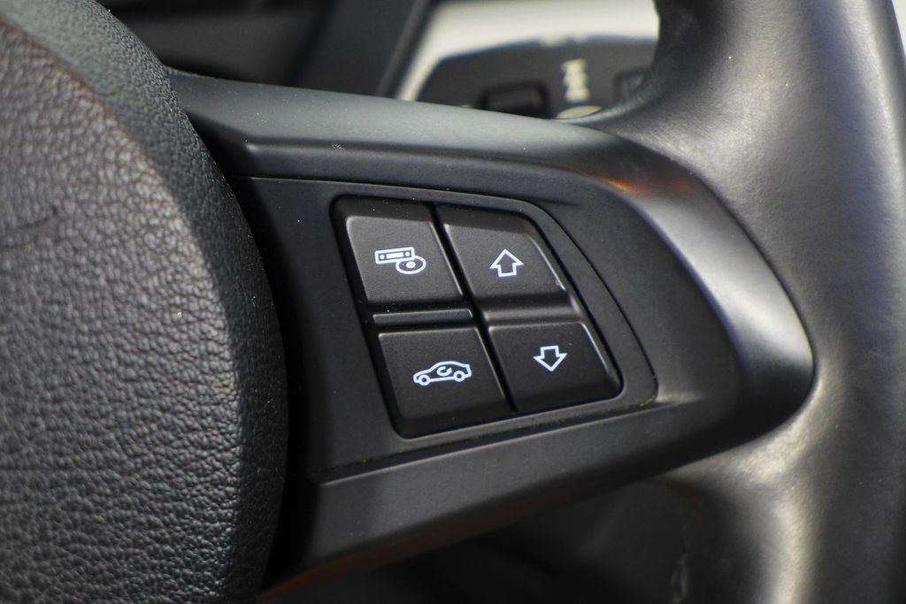 Thumbnail: 2014 BMW Z4 - 27