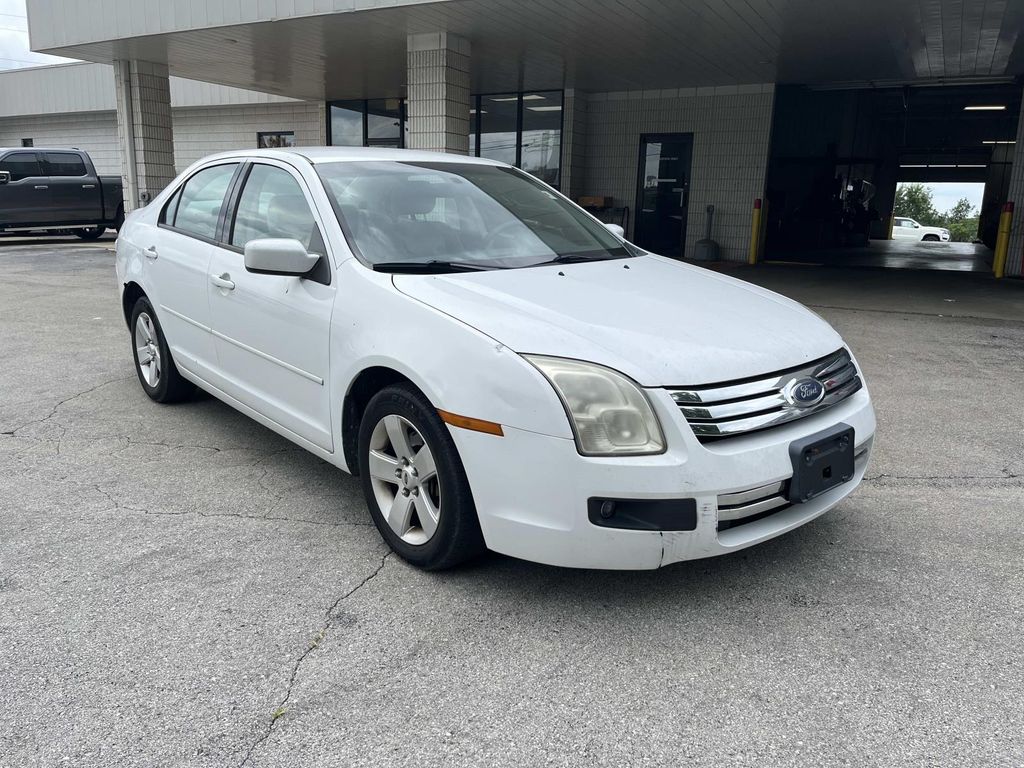 Oxford White Clearcoat 2006 Ford Fusion Sedan Front-Wheel Drive 5-Speed Automatic