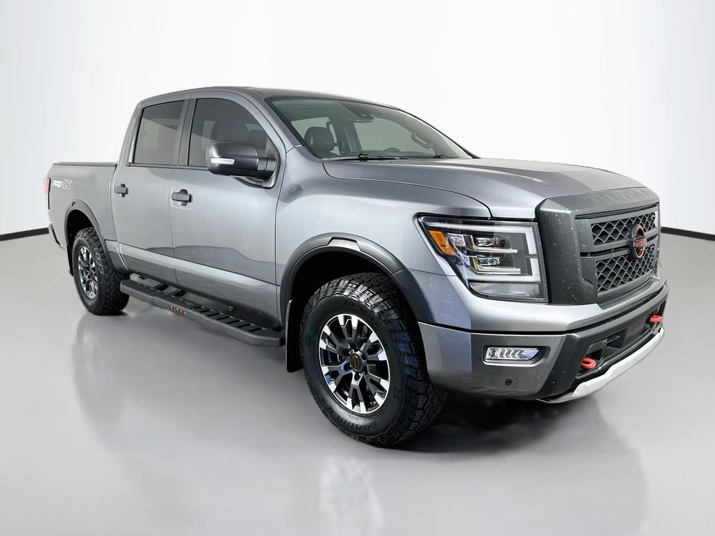 2023 Nissan Titan PRO-4X Crew Cab 4WD