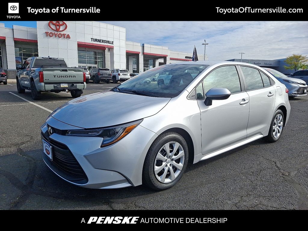 Thumbnail: 2025 Toyota Corolla - 1