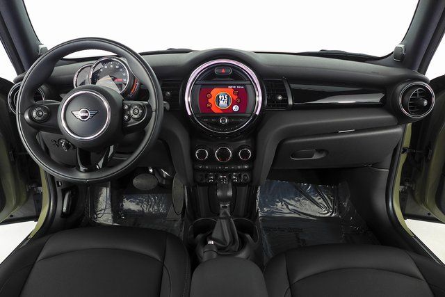 2019 MINI Cooper Signature 25