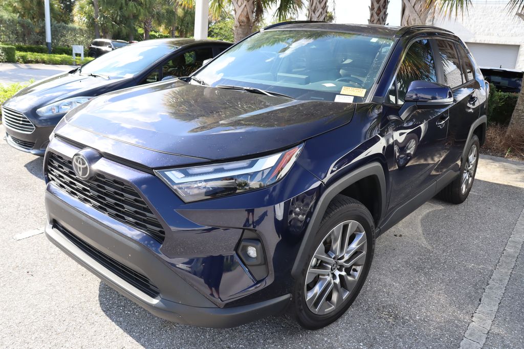 Thumbnail: 2022 Toyota RAV4 - 2